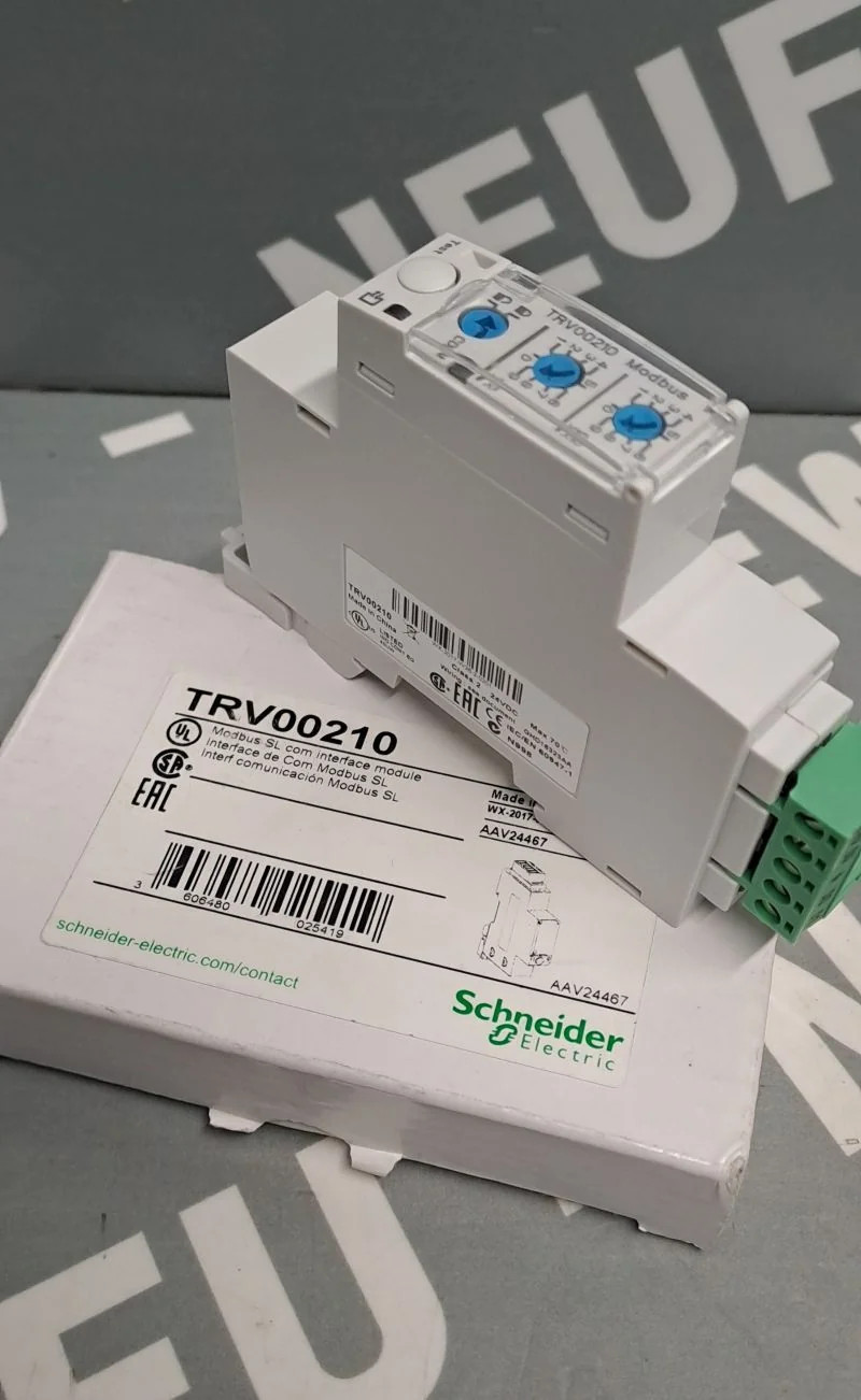 SCHNEIDER  TRV00210