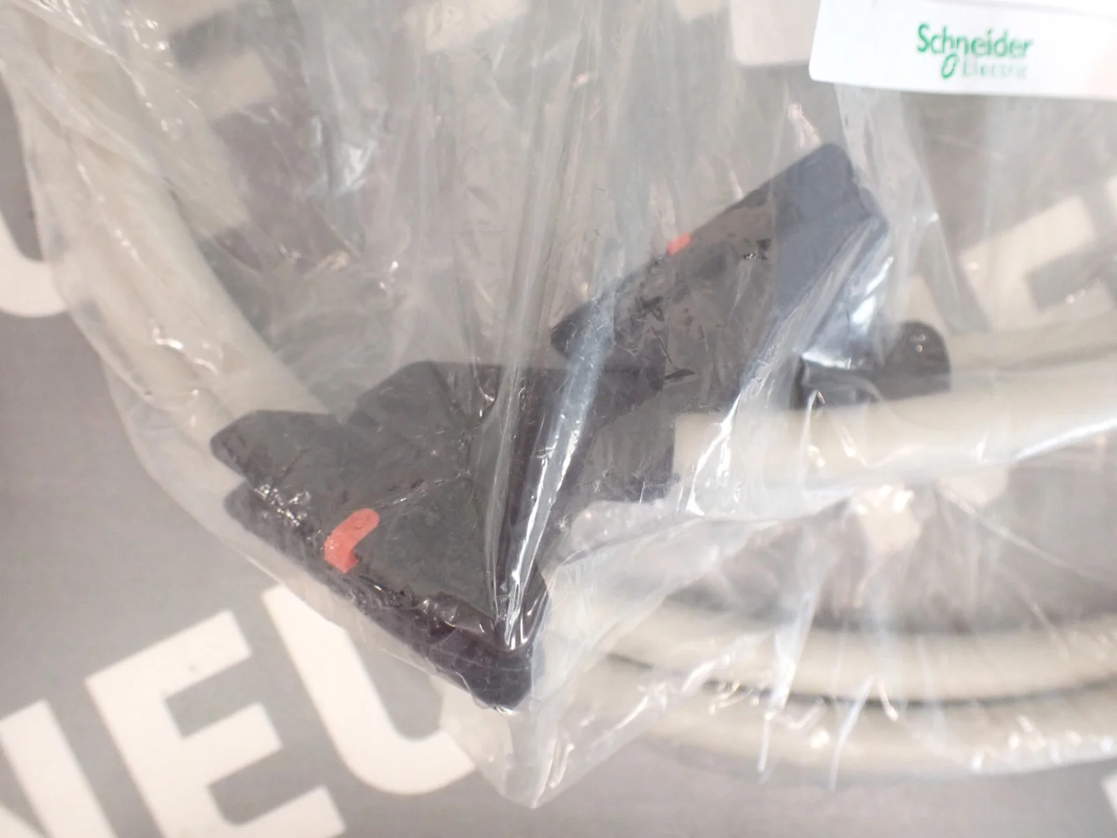 SCHNEIDER  BMXFCC103