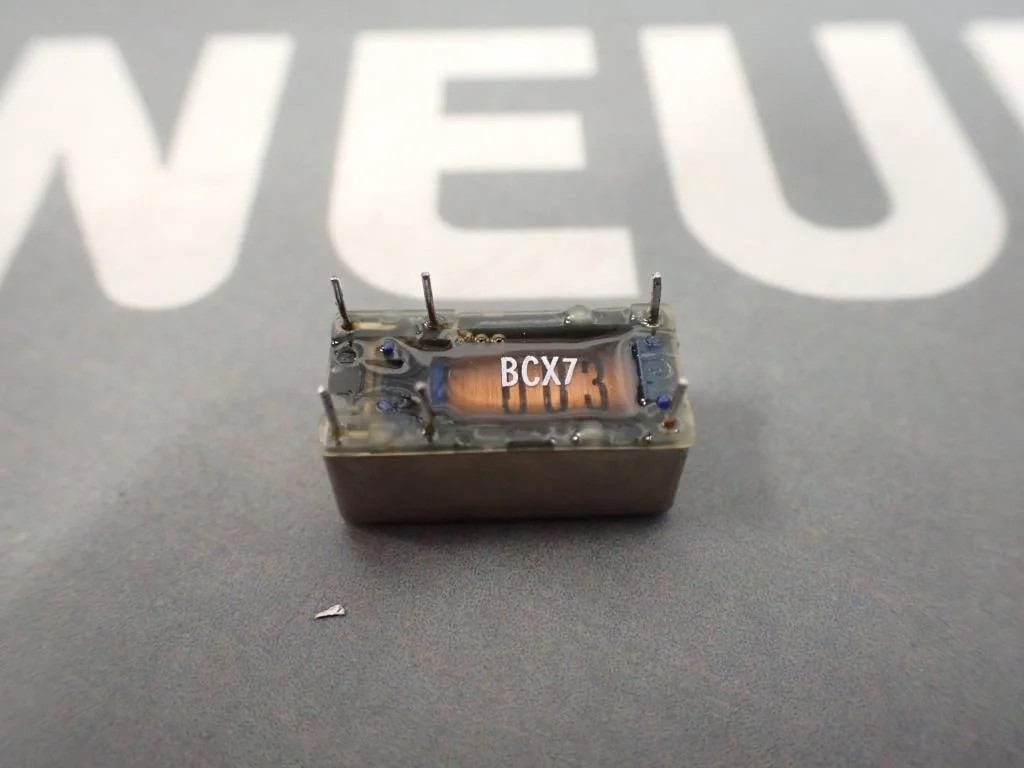 SIEMENS V23040-A0003-B201