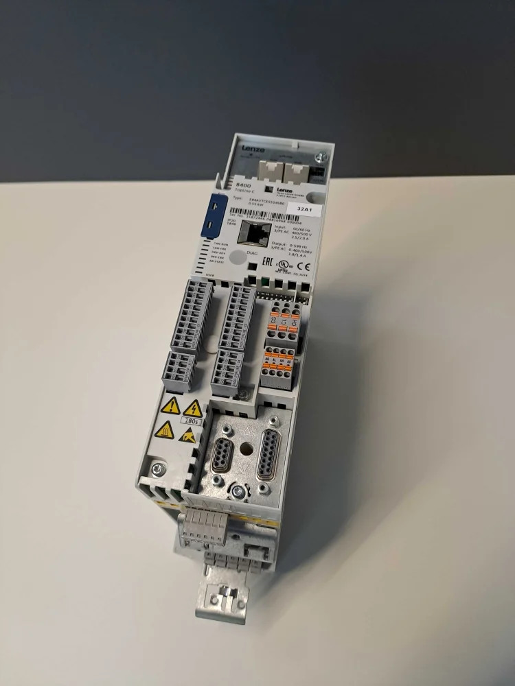 LENZE  E84AVTCE5514SB0