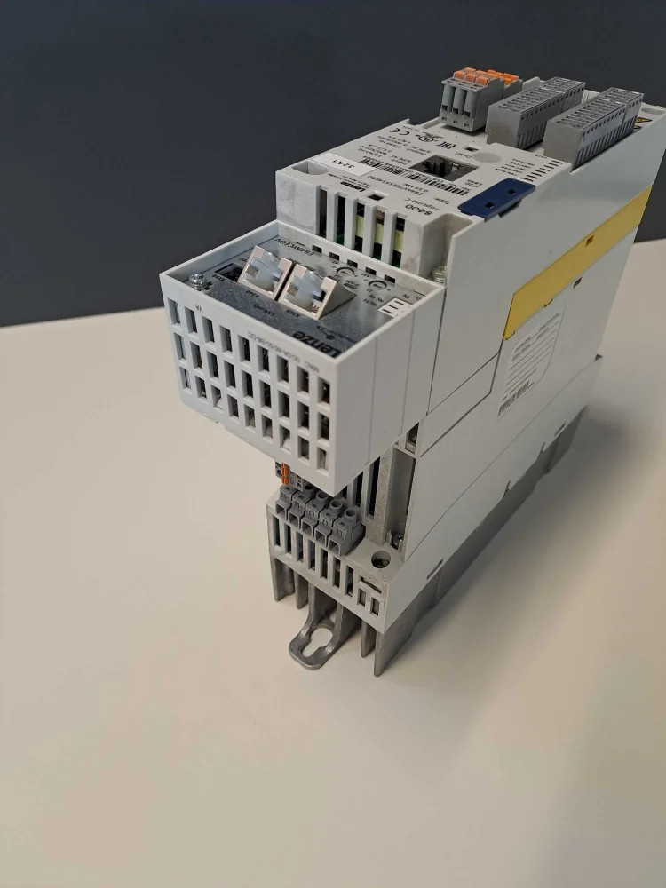 LENZE  E84AVTCE5514SB0