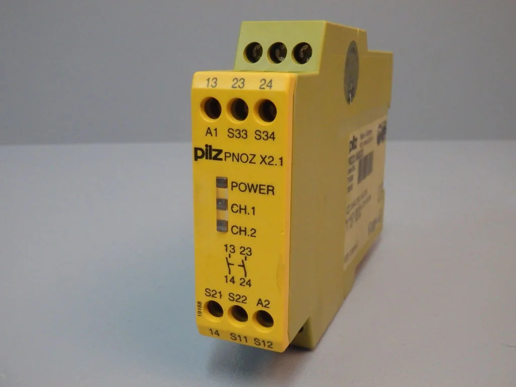 PILZ 774306