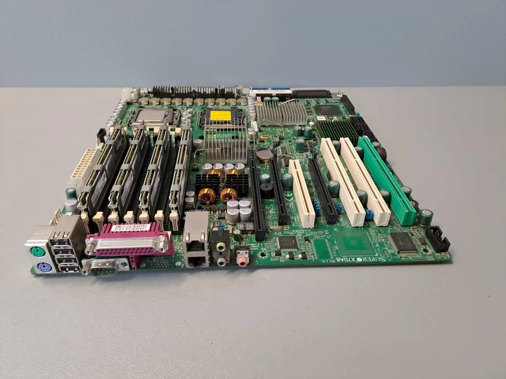 SUPERMICRO X7DA8