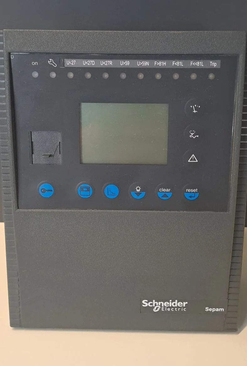 SCHNEIDER  S10UDXXXJXXNT