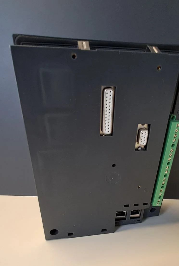 SCHNEIDER  S10UDXXXJXXNT