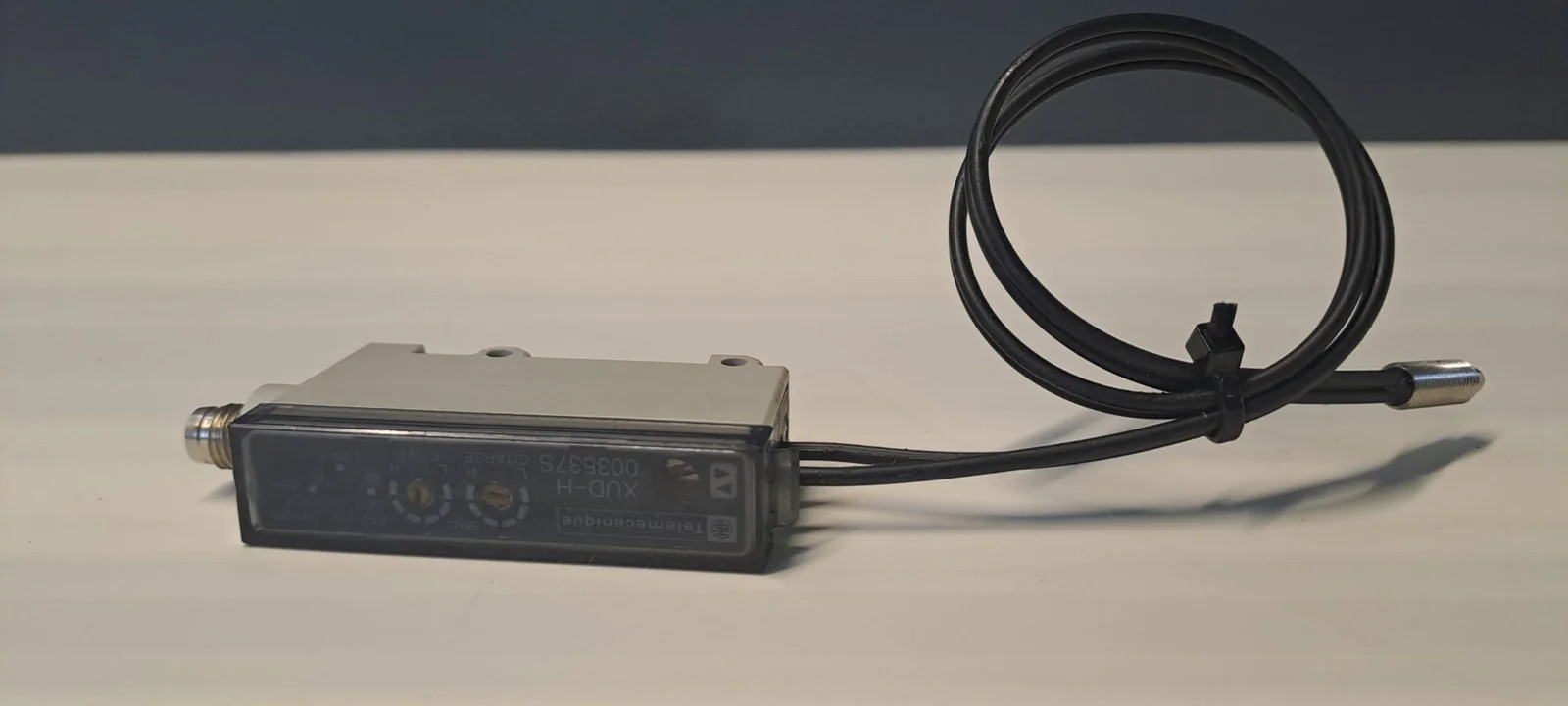 TÉLÉMÉCANIQUE  XUD-H003537S