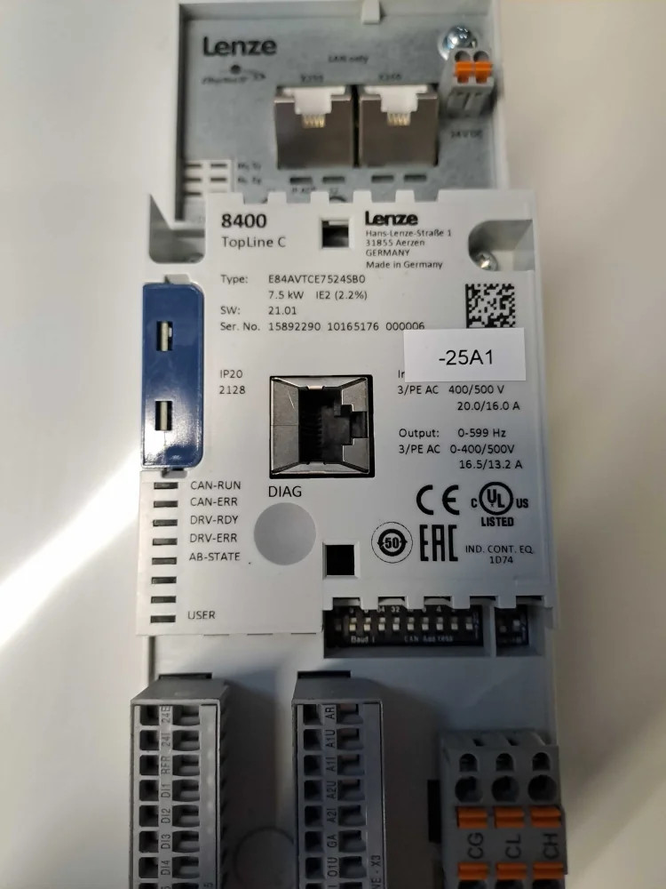 LENZE  E84AVTCE7524SB0