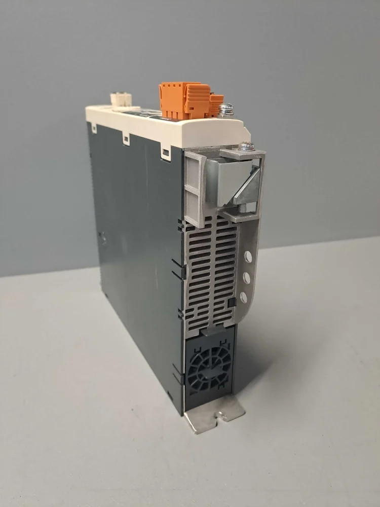 SCHNEIDER  LXM32AD18N4