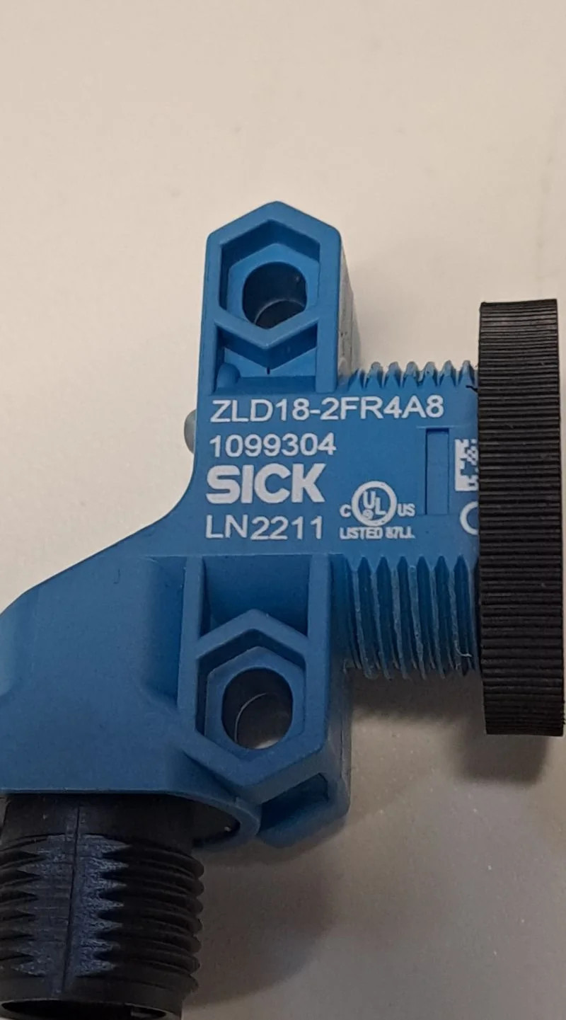 SICK  ZLD18-2FR4A8