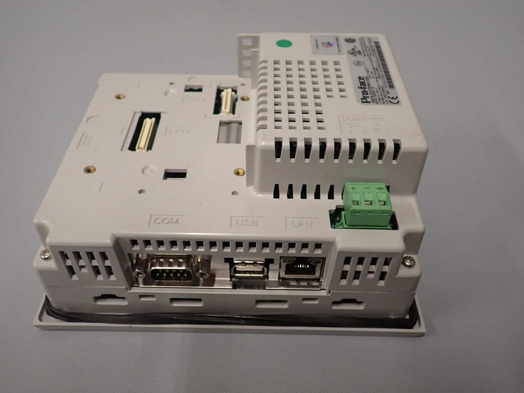 PROFACE  LT3300-S1-D24-C