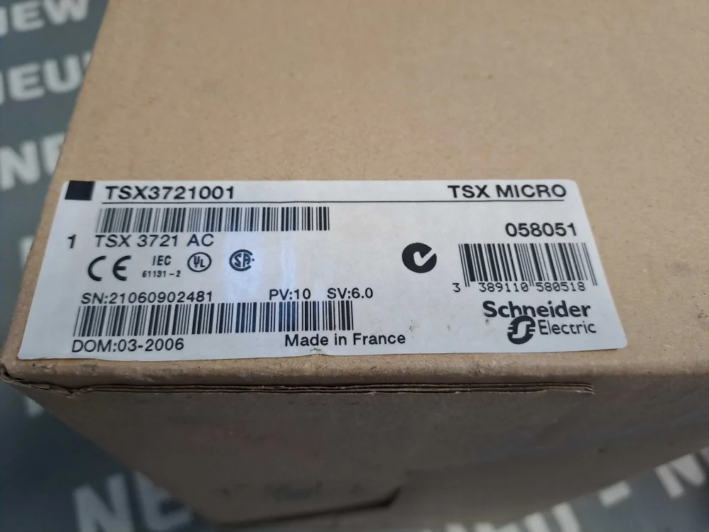 TÉLÉMÉCANIQUE  TSX3721001