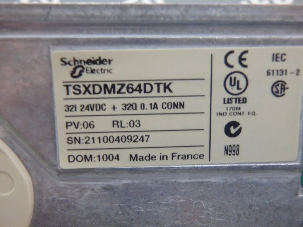 TÉLÉMÉCANIQUE  TSXDMZ64DTK