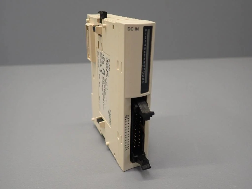 SCHNEIDER  TWDDDI16DK