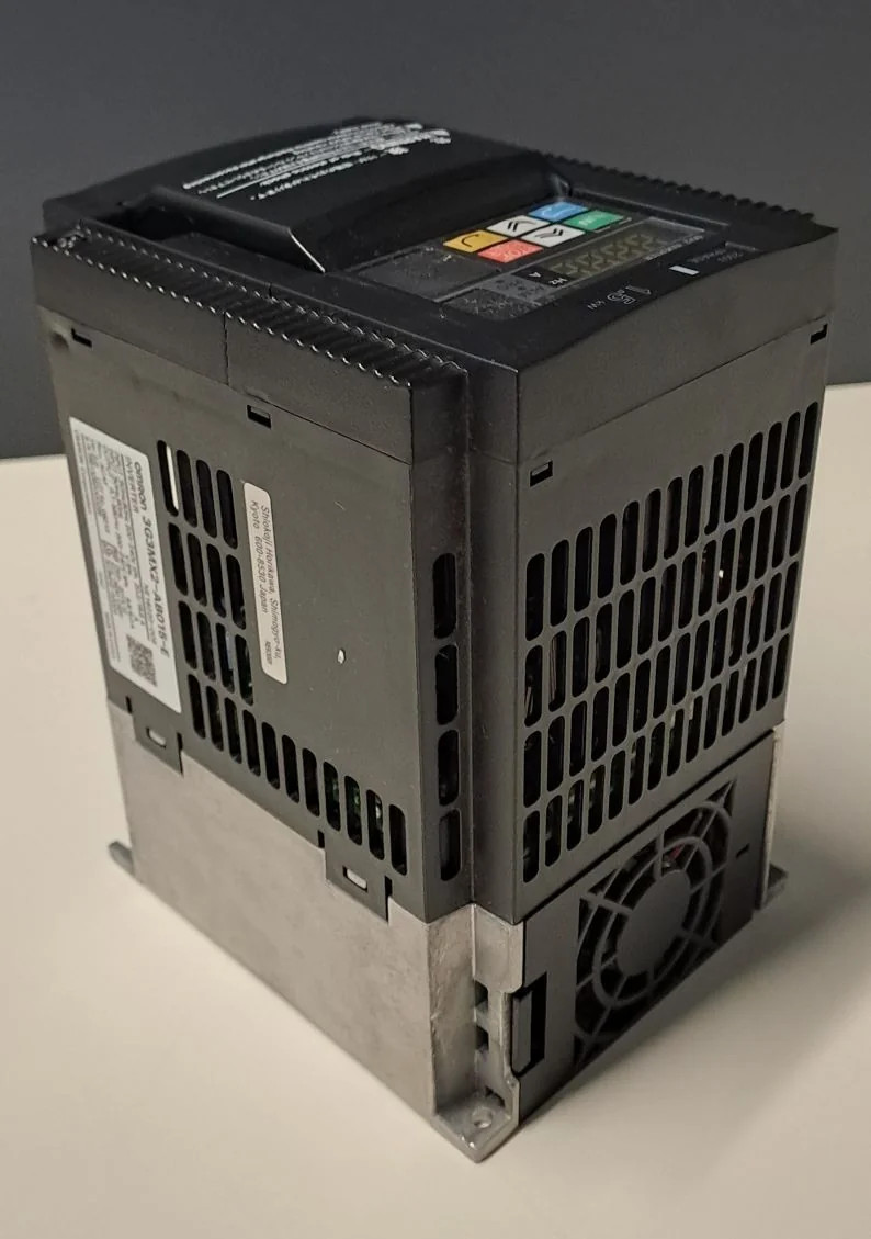 OMRON  3G3MX2-AB015-E