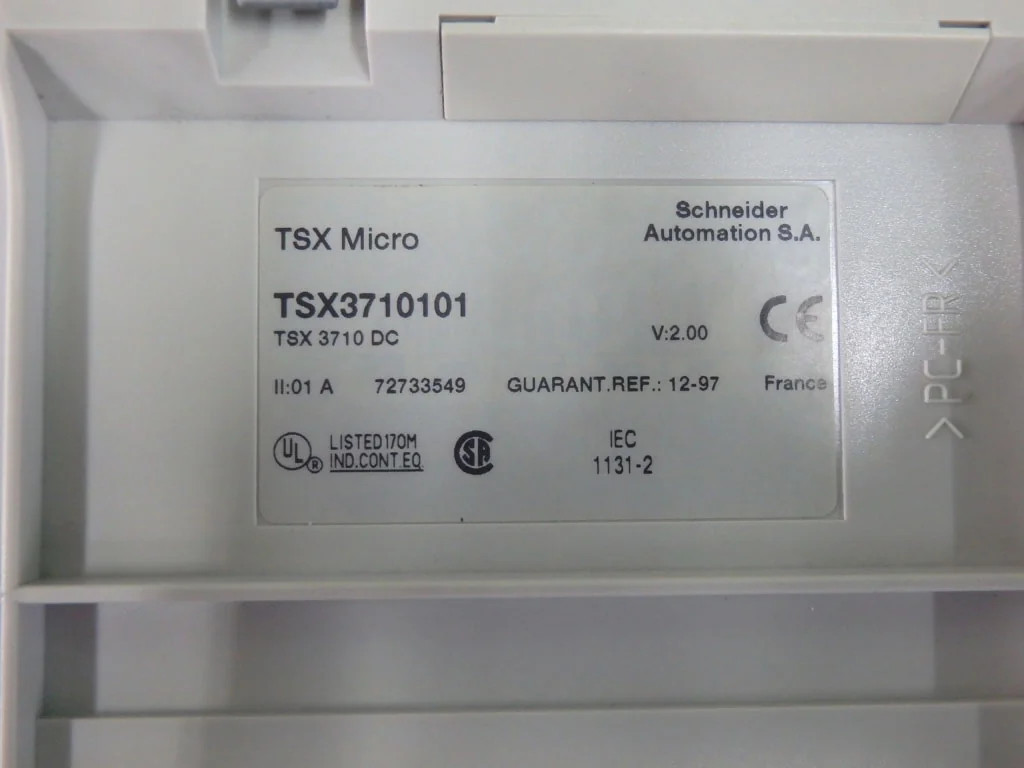 TÉLÉMÉCANIQUE  TSX3710101