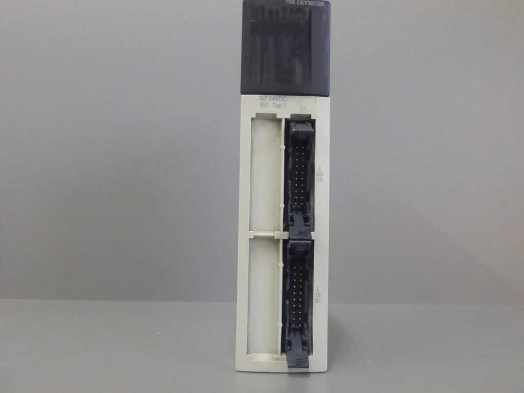 SCHNEIDER  TSXDEY32D2K