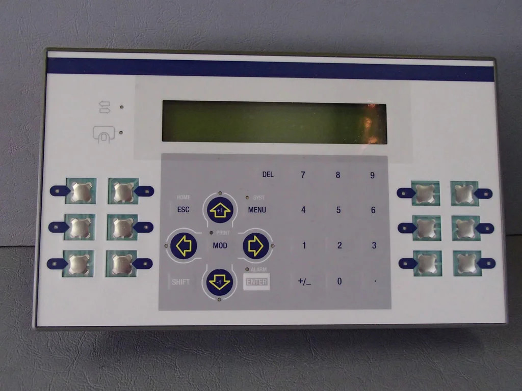 TÉLÉMÉCANIQUE  XBT-P021010