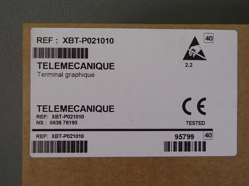 TÉLÉMÉCANIQUE  XBT-P021010