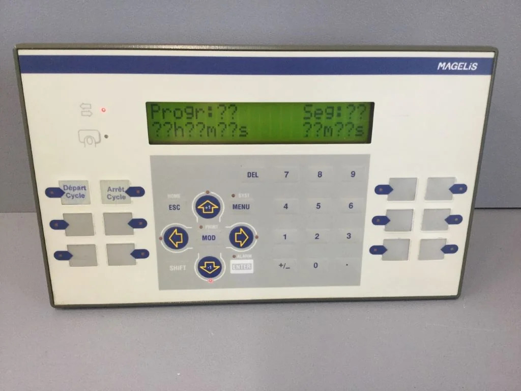 TÉLÉMÉCANIQUE  XBT-P021010