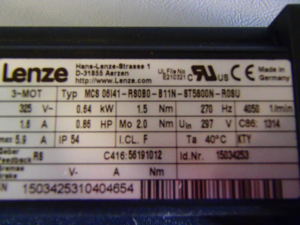 LENZE  MCS06I41-RS0B0-B11N-ST5S00N-R0SU