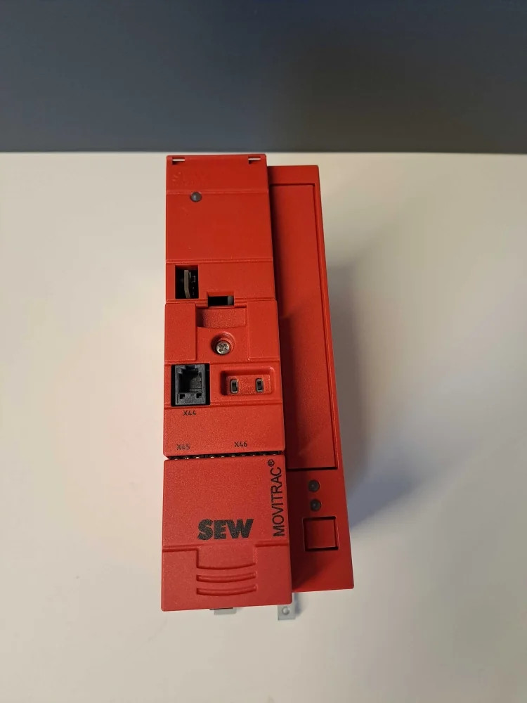 SEW EURODRIVE  MC07B00055A3400