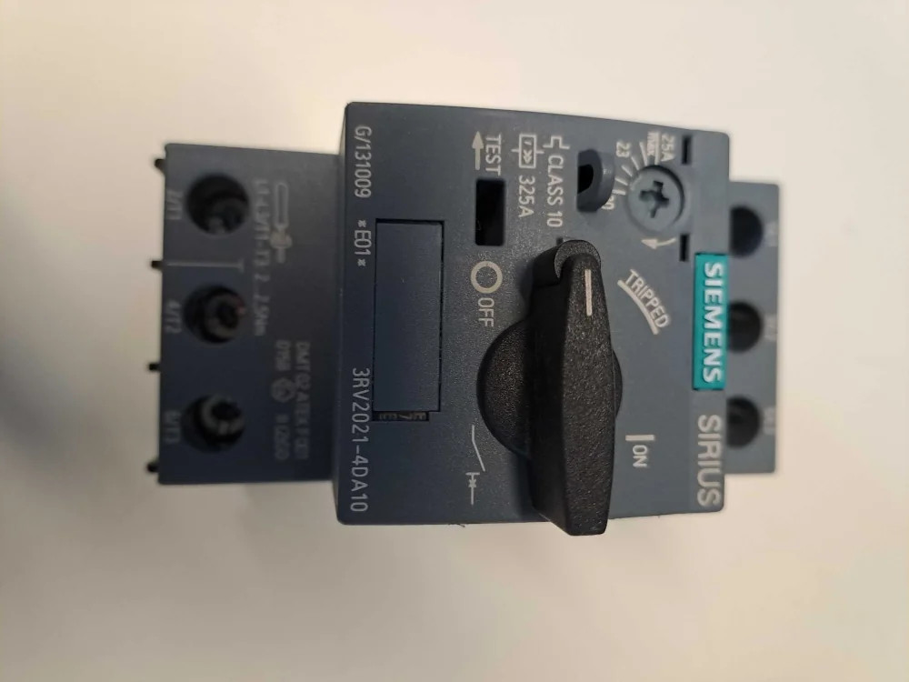 SIEMENS 3RV2021-4DA10