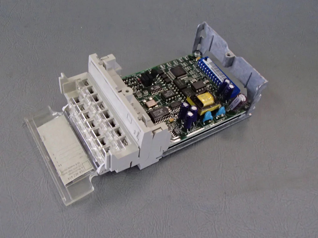 TÉLÉMÉCANIQUE  TSXAEZ414