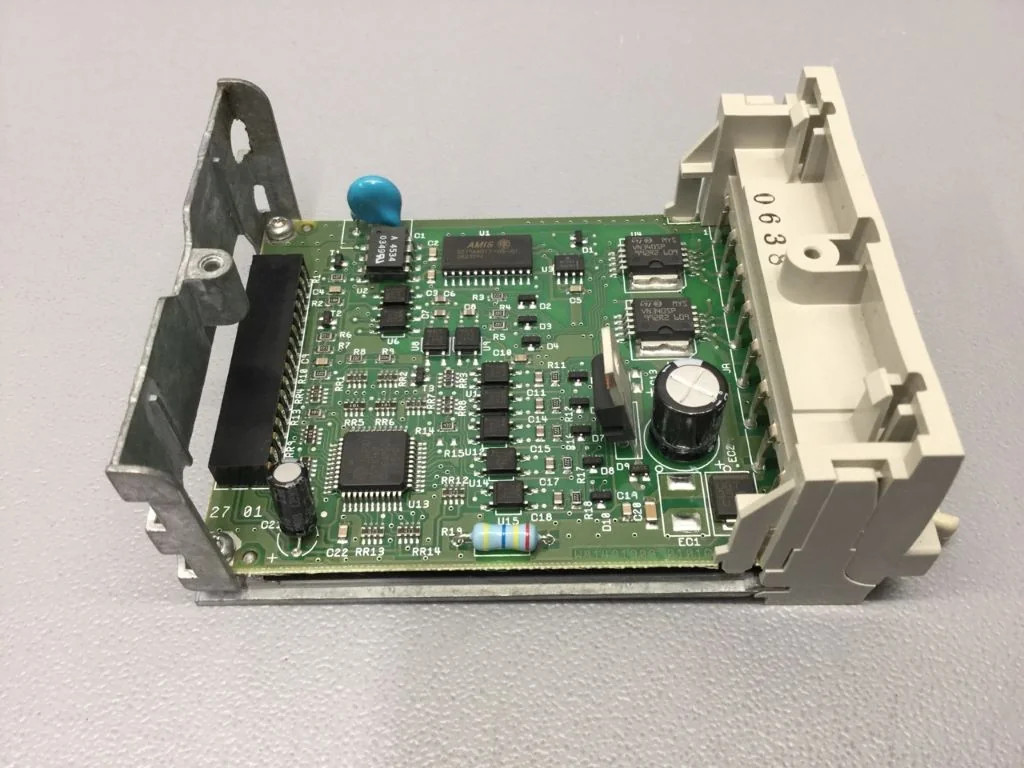 SCHNEIDER  TSXDSZ08T2