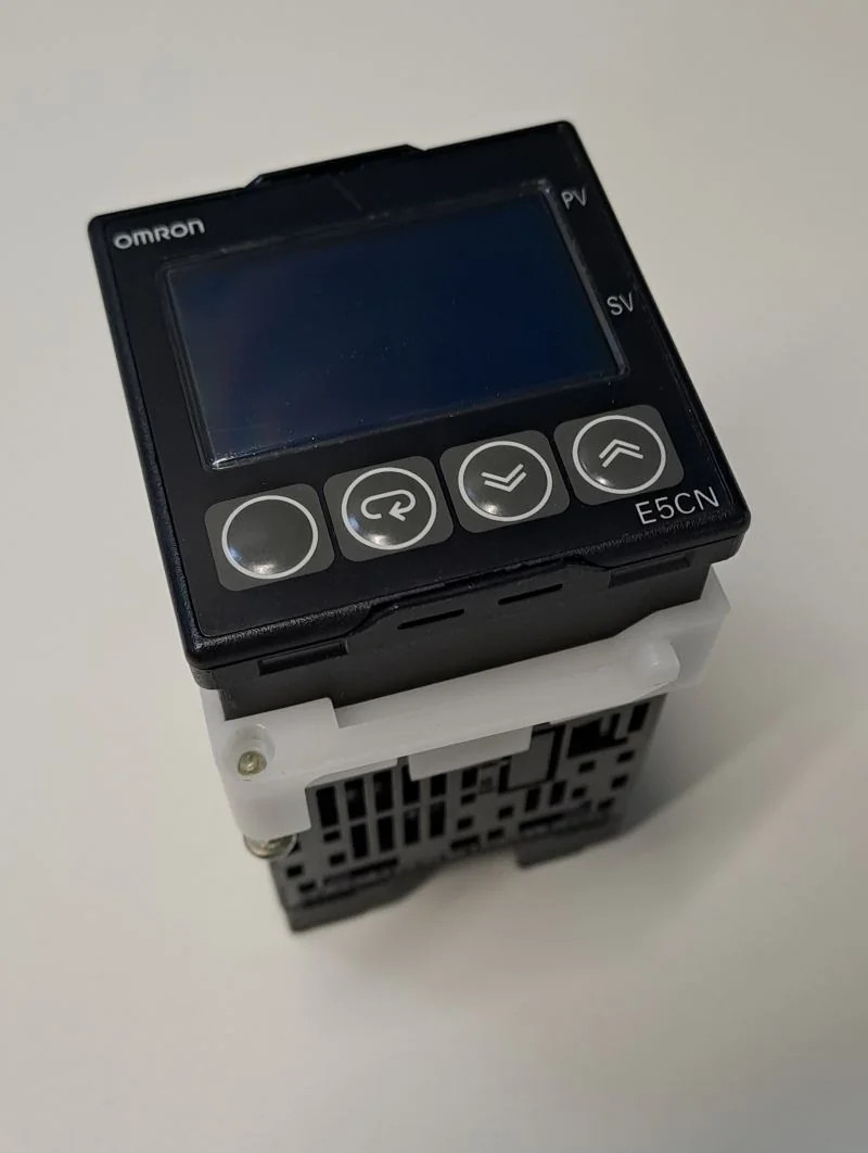 OMRON  E5CN-Q2MT-500