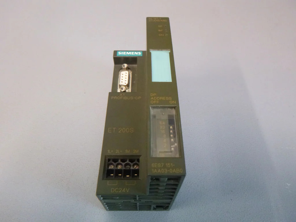 SIEMENS 6ES7151-1AA03-0AB0