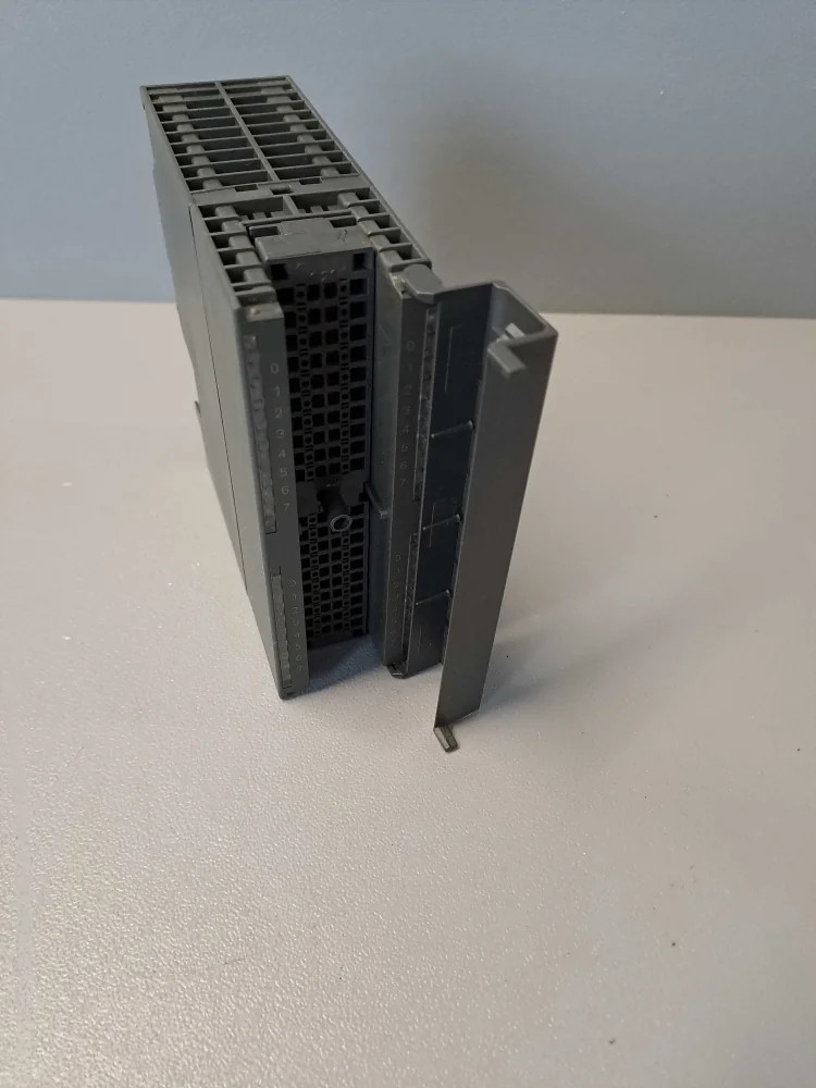 SIEMENS 6ES7322-1BL00-0AA0