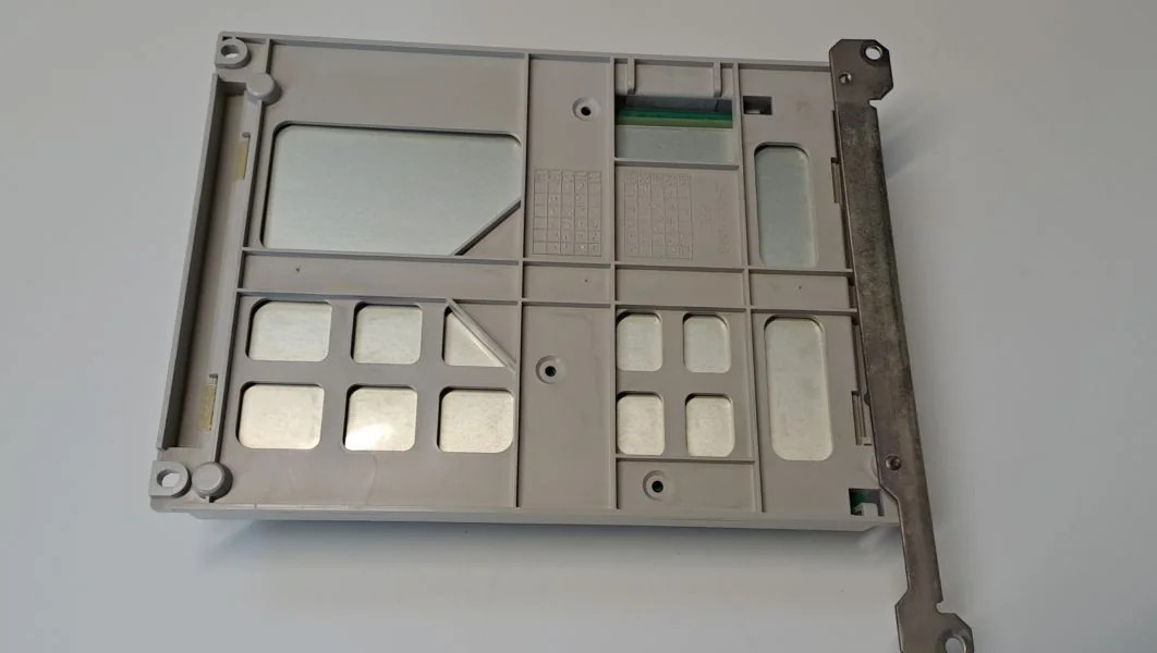 YASKAWA  ETC618450-S1114