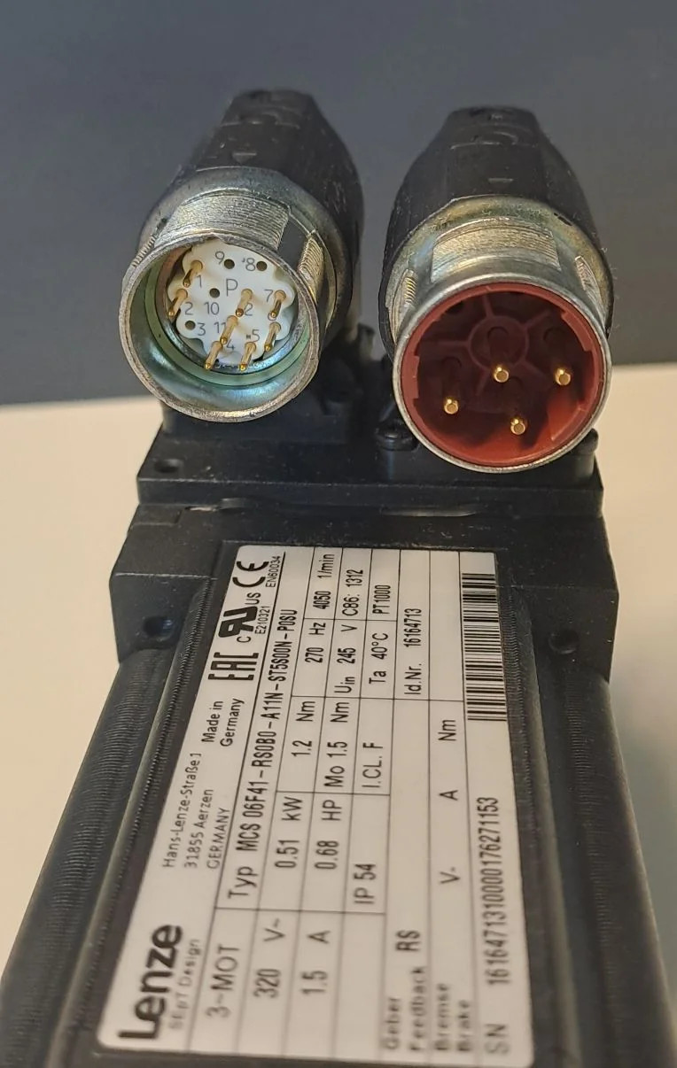 LENZE  MCS06F41-RS0B0-A11N-ST5S00N-P0SU