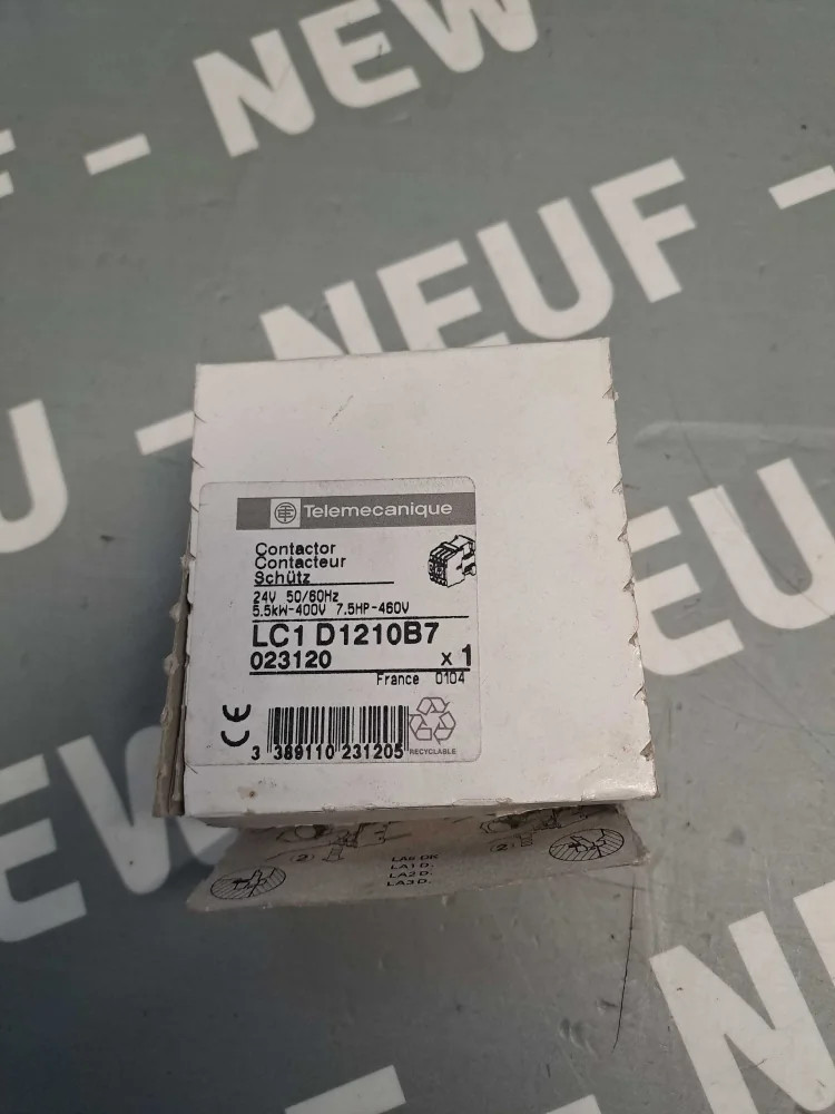TÉLÉMÉCANIQUE  LC1D1210B7