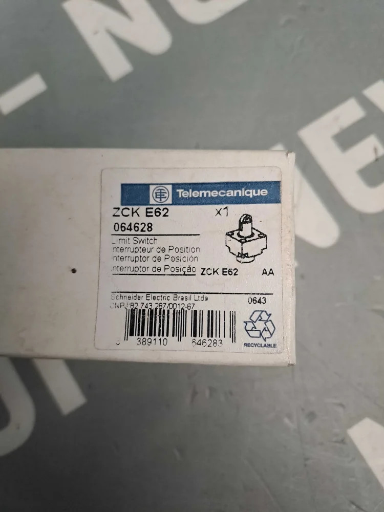 TÉLÉMÉCANIQUE  ZCKE62