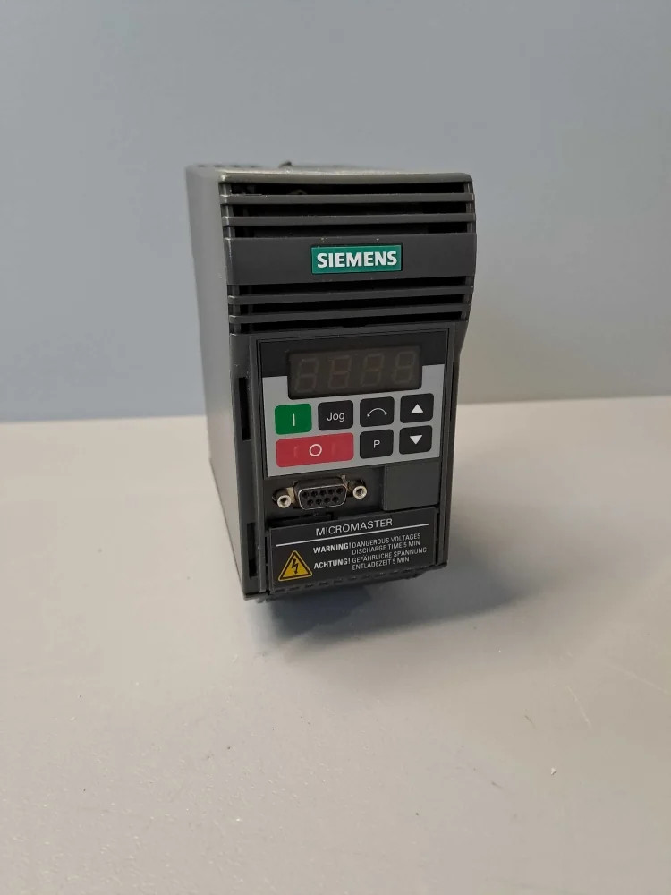 SIEMENS 6SE92120DA40