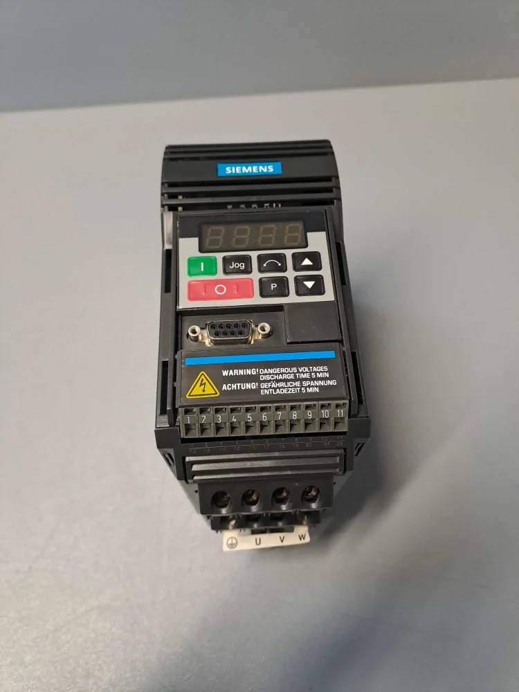 SIEMENS 6SE92120DA40