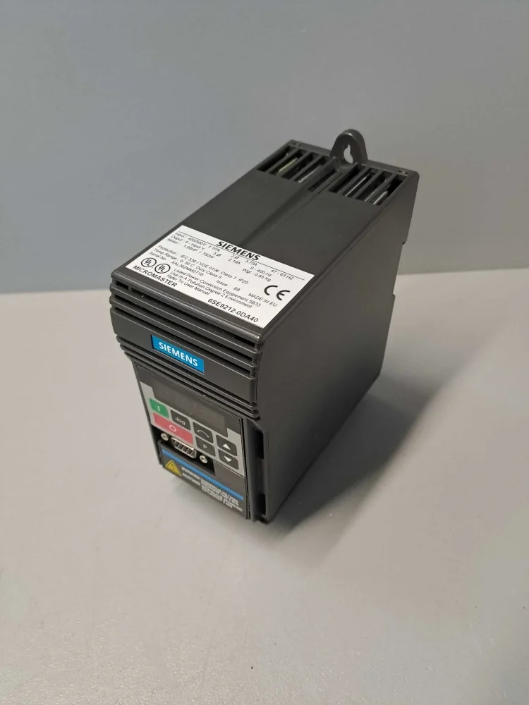 SIEMENS 6SE92120DA40