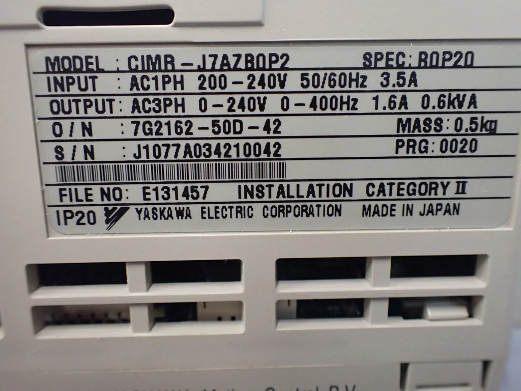 OMRON  CIMR-J7AZB0P2