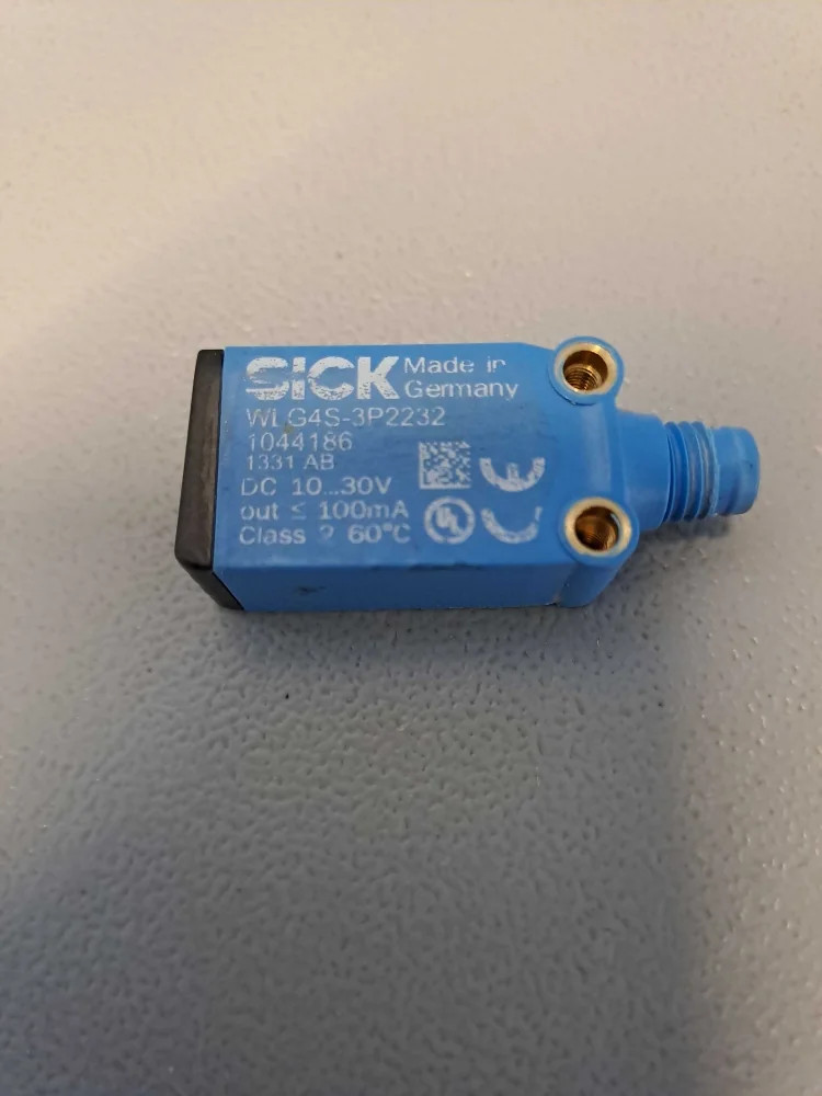 SICK  WLG4S3P2232