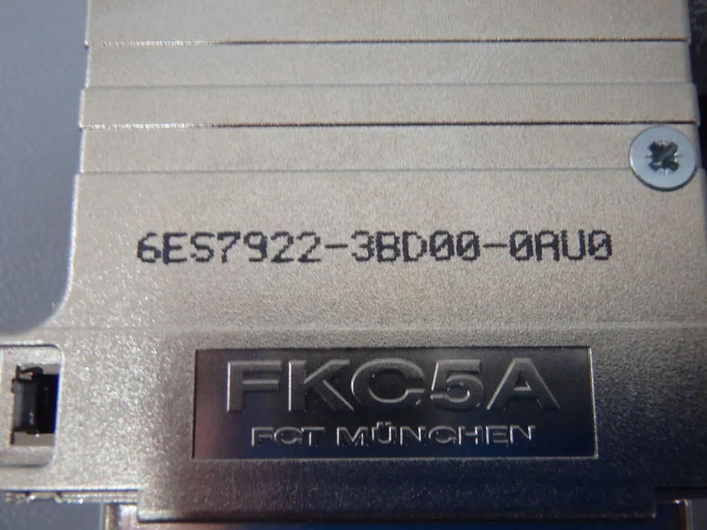 SIEMENS 6ES7922-3BD00-0AU0