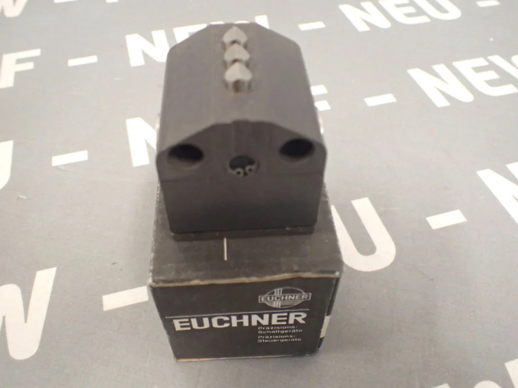EUCHNER  SN03D08-552