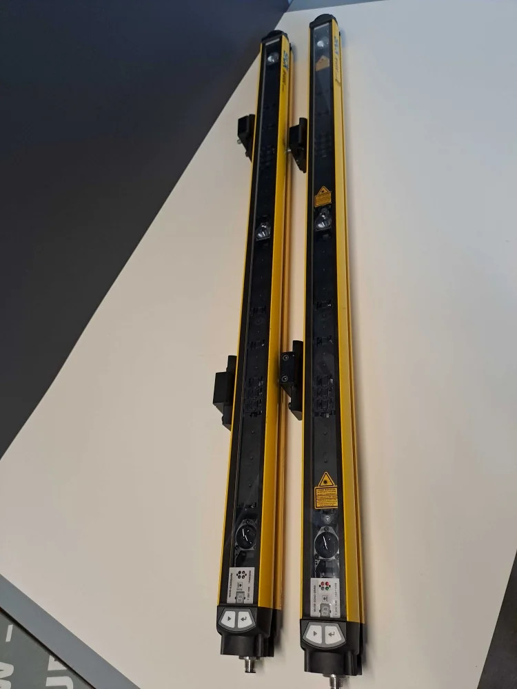 SICK  M40E034010RR0 + M40S034000AR0