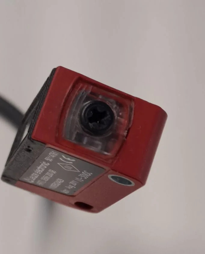 LEUZE ELECTRONIC HRTL3B/66.200-S8