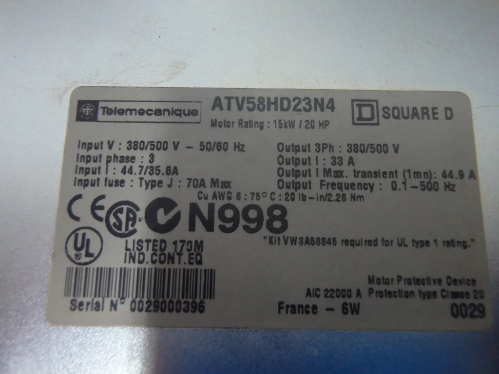 TÉLÉMÉCANIQUE  ATV58HD23N4