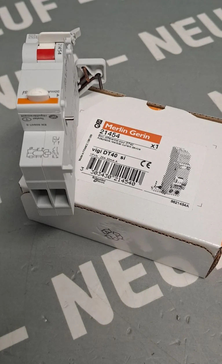 MERLIN GERIN 21454