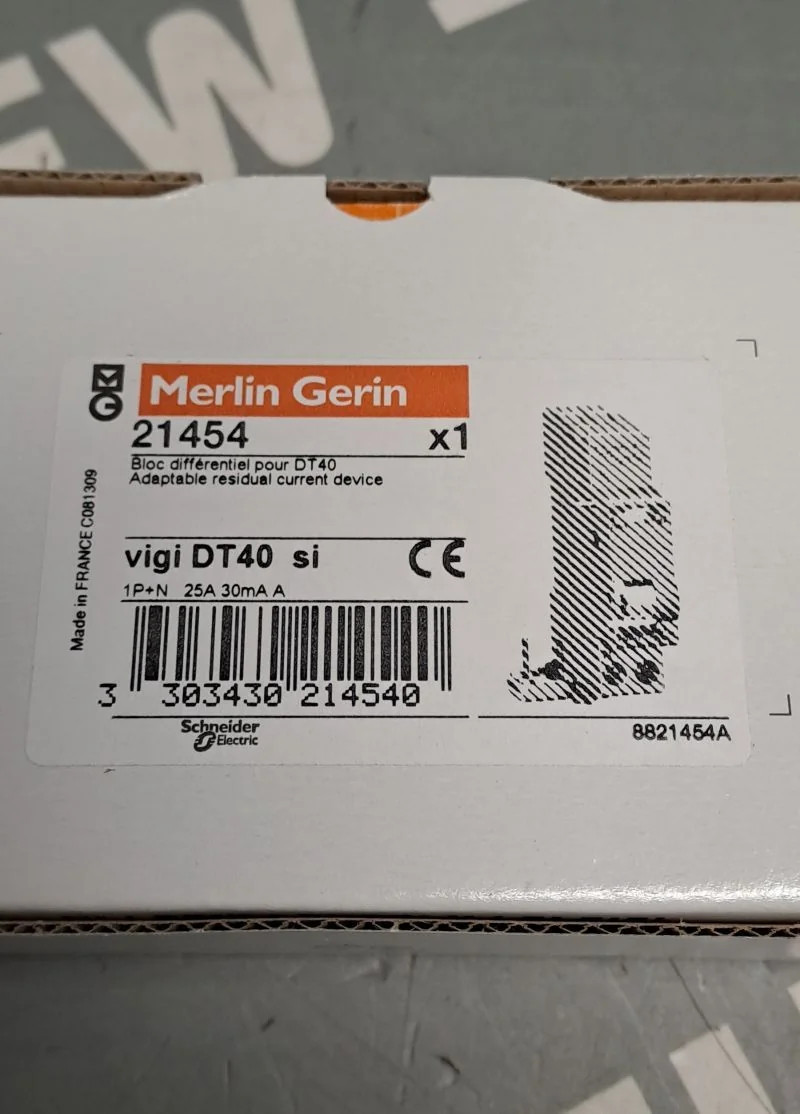 MERLIN GERIN 21454
