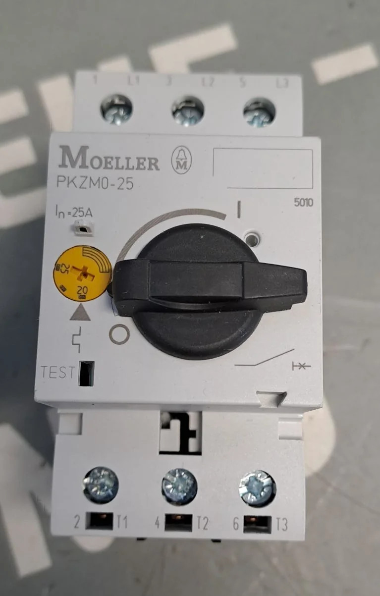 MOELLER  PKZM025