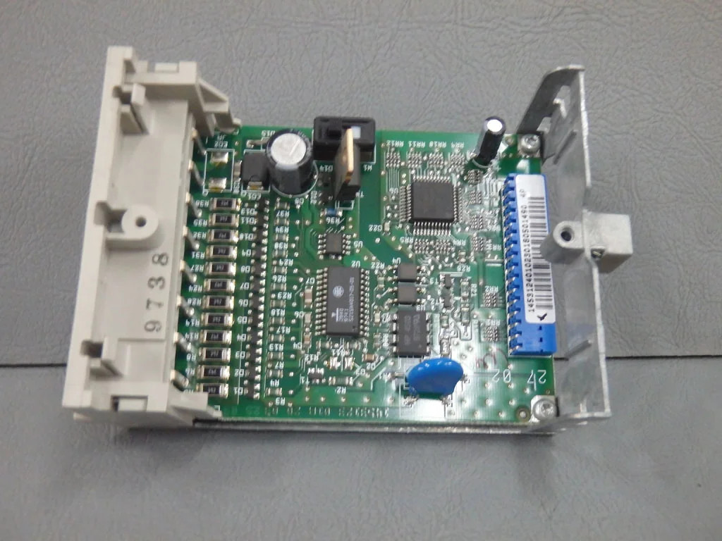 SCHNEIDER  TSXDEZ12D2