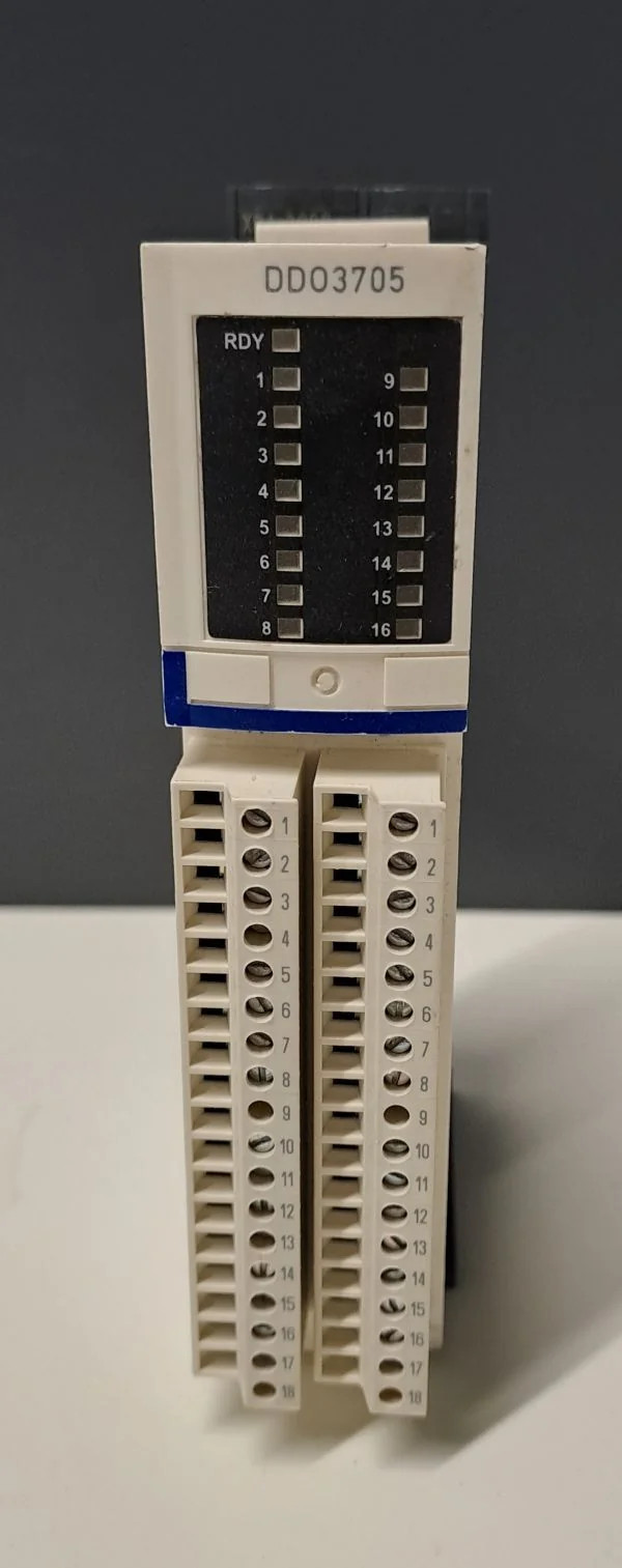 TÉLÉMÉCANIQUE  STBDDO3705 + STBXTS6610